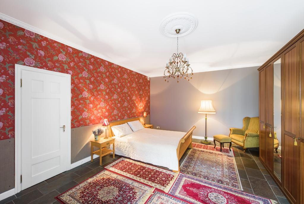 The Secret Garden Boutique B&B Vilnius Szoba fotó