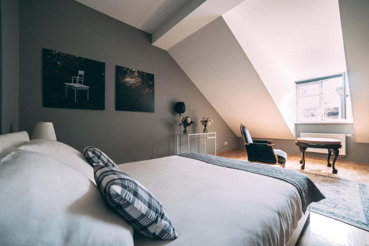 The Secret Garden Boutique B&B Vilnius Kültér fotó